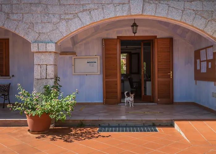 Outstanding Residenze Gallura 2 Bedroom Sleeps Child Apartamento